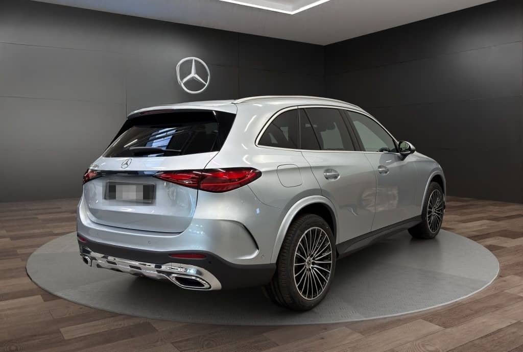 Mercedes-Benz GLC 300 de 4M EDITION AMG PANO DISTRONIC 360°AHK foto 2