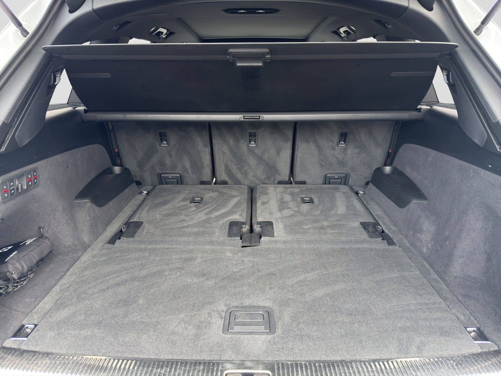 Audi SQ7 TFSI quattro *LASER*PANO*AHK*7-SITZER* foto 15