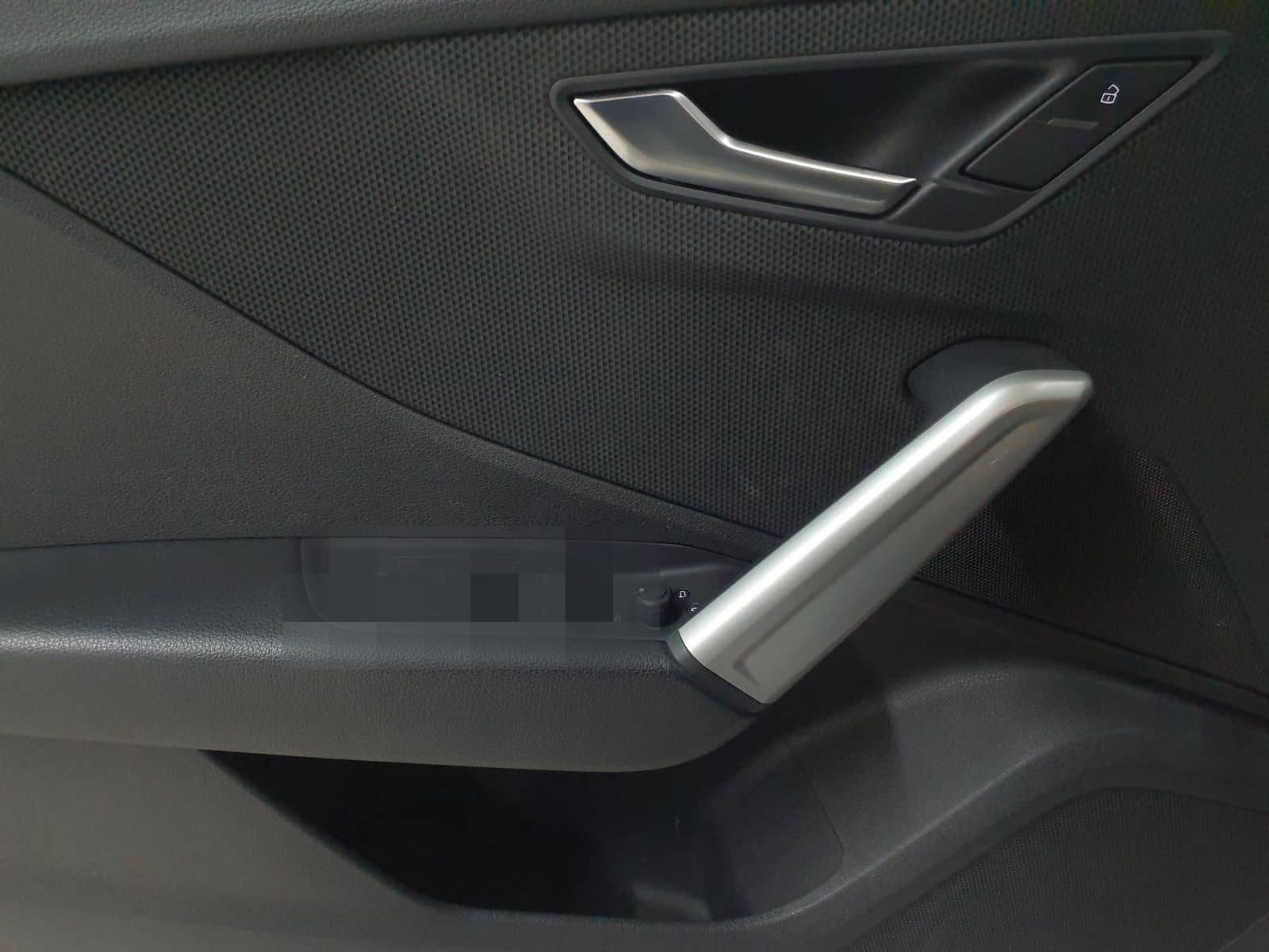 Audi Q2 35 TFSI S tronic advanced BLIS KAM foto 8