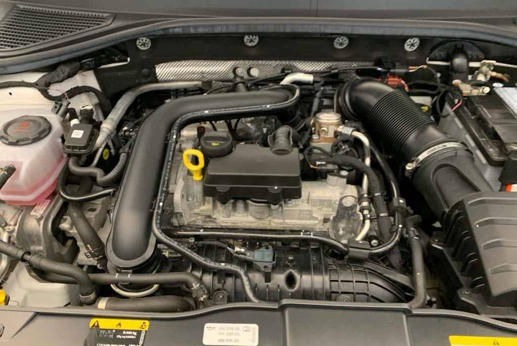 Volkswagen T-Roc R-Line 1.0 TSI *LED*ACC*NAVI*SHZ*MASSAGE* foto 17