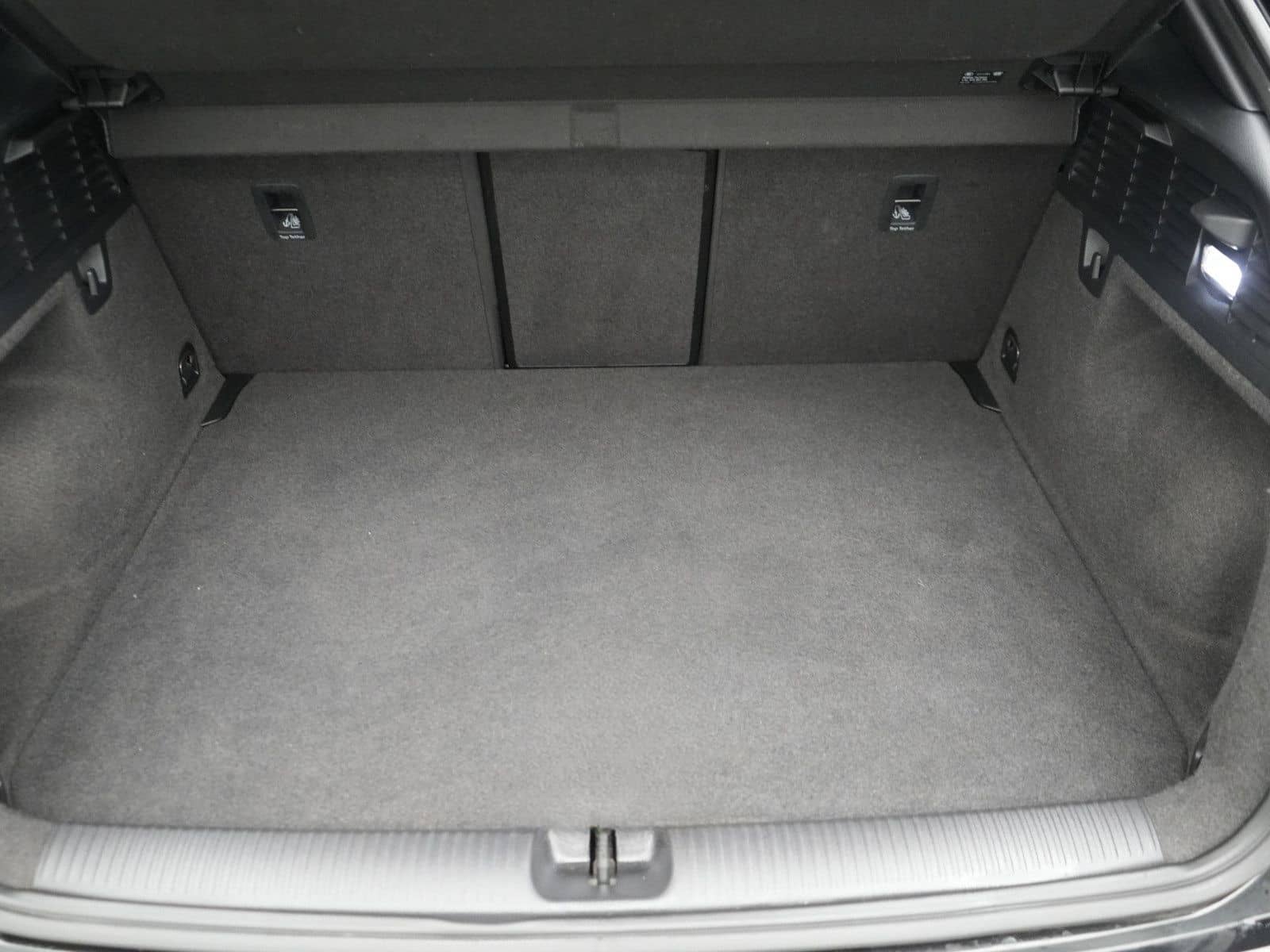 Audi Q2 quattro S line S-TRON AHK LEDER NAVI LED SHZ foto 10