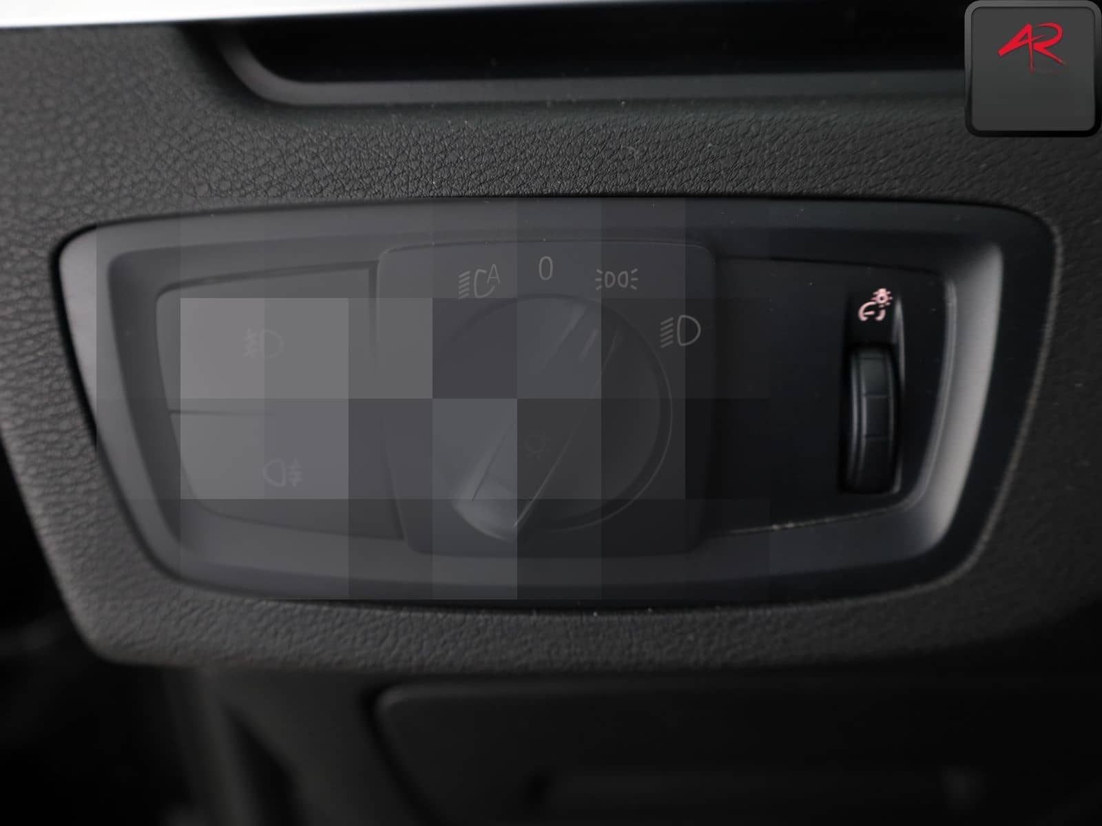 BMW X1 xDrive18d M SPORT SHADOW KAMERA,PANO,AHK,SH foto 14