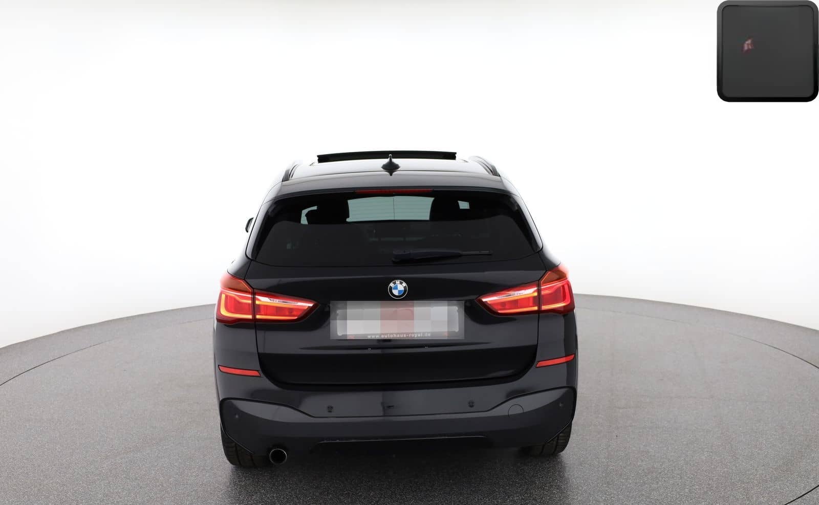 BMW X1 xDrive18d M SPORT SHADOW KAMERA,PANO,AHK,SH foto 4