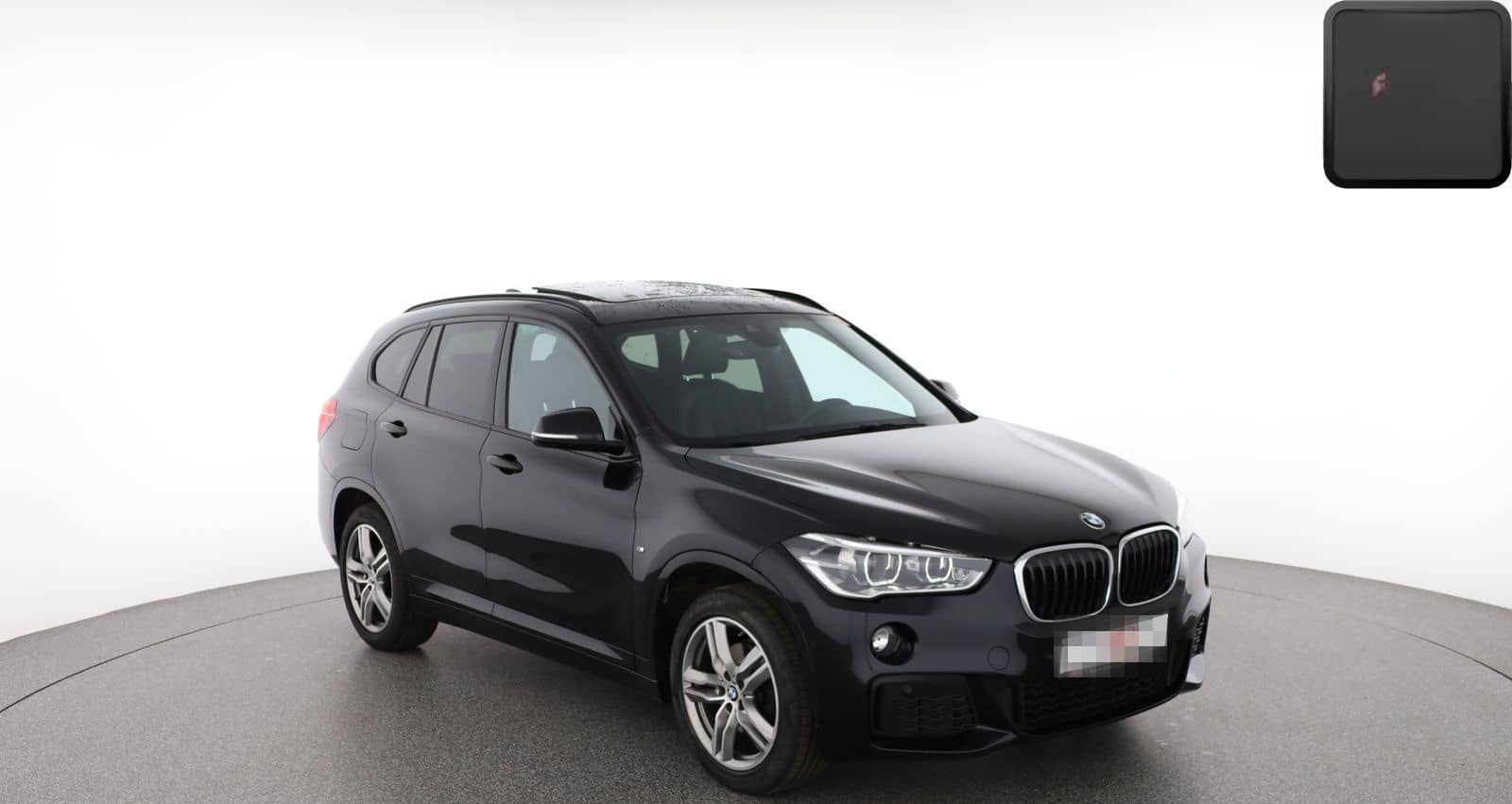 BMW X1 xDrive18d M SPORT SHADOW KAMERA,PANO,AHK,SH foto 7