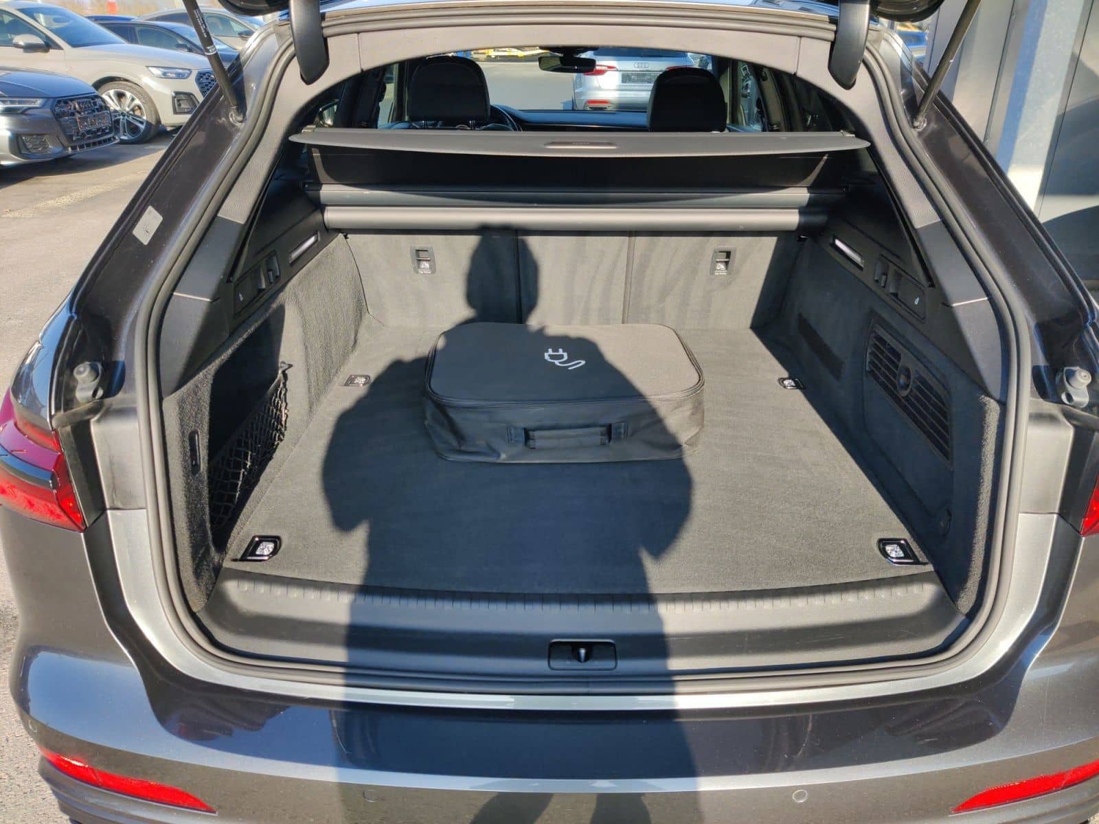 Audi A6 Avant 55 TFSI e q. S-Tronic S-Line, Matrix, A foto 14