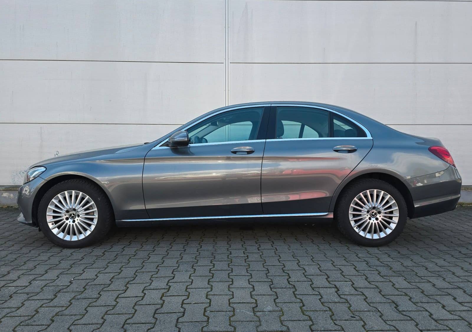 Mercedes-Benz C 180 Limousine (Automatik/Kamera/Led) foto 5
