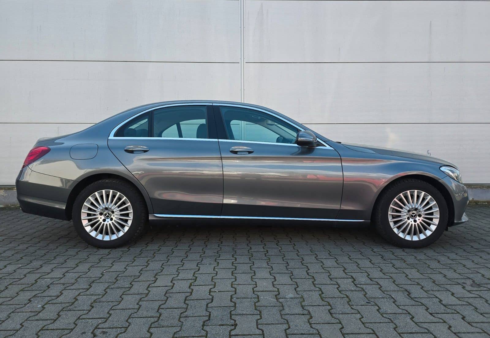 Mercedes-Benz C 180 Limousine (Automatik/Kamera/Led) foto 10