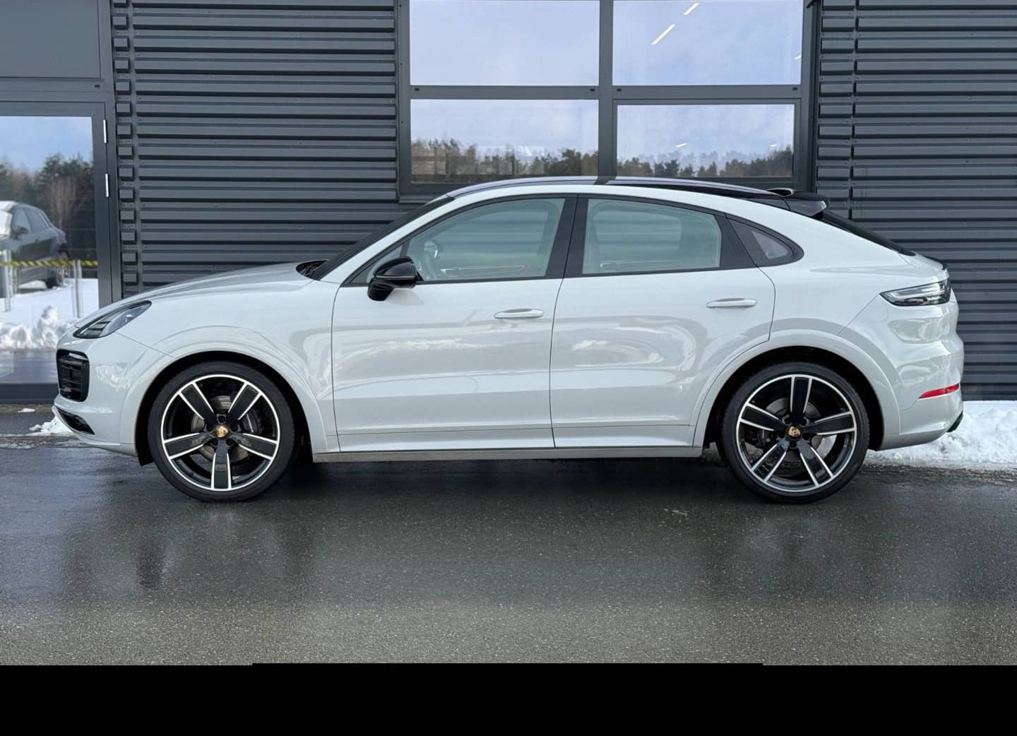 Porsche Cayenne Coupe Platinum Edition*INNO*HAL*SPORTABG foto 2