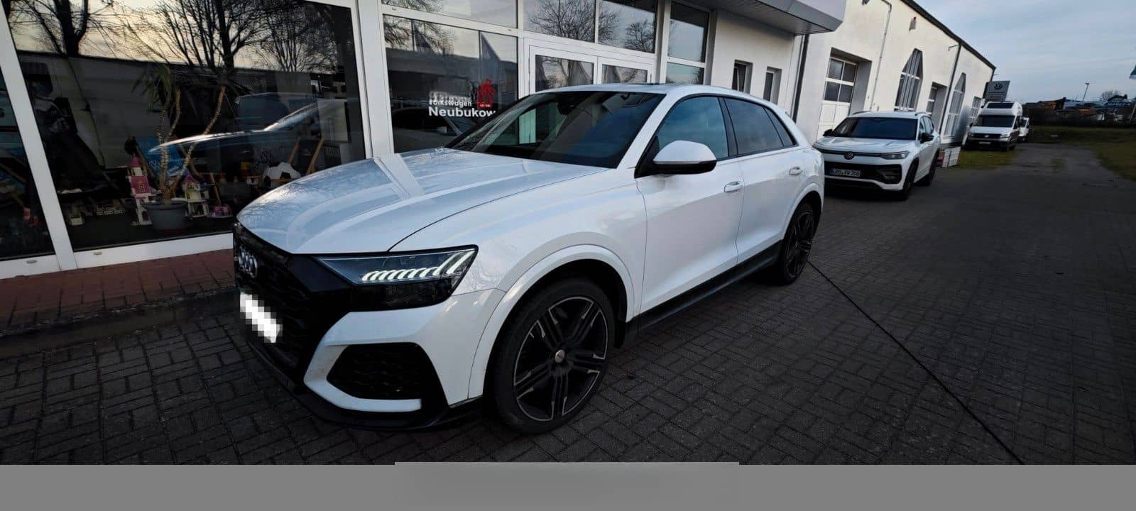 Audi RS Q8 4.0 TFSI quattro/MATRIX-LED/PANO-DACH/DAB+ foto 2