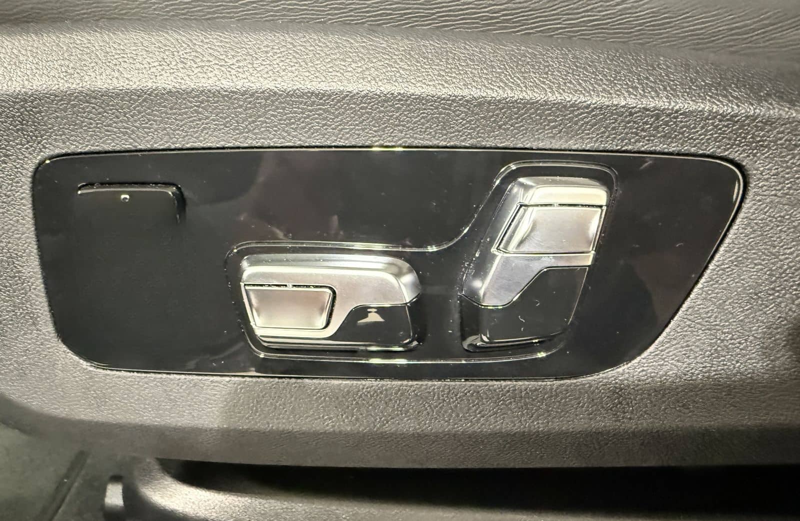 BMW X6 xDrive40d M Sportpaket Pro Luftfeder Standhzg foto 18