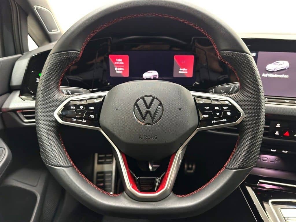 Volkswagen Golf VIII 2.0 TSI DSG GTI Clubsport DCC PANO*IQ. foto 13