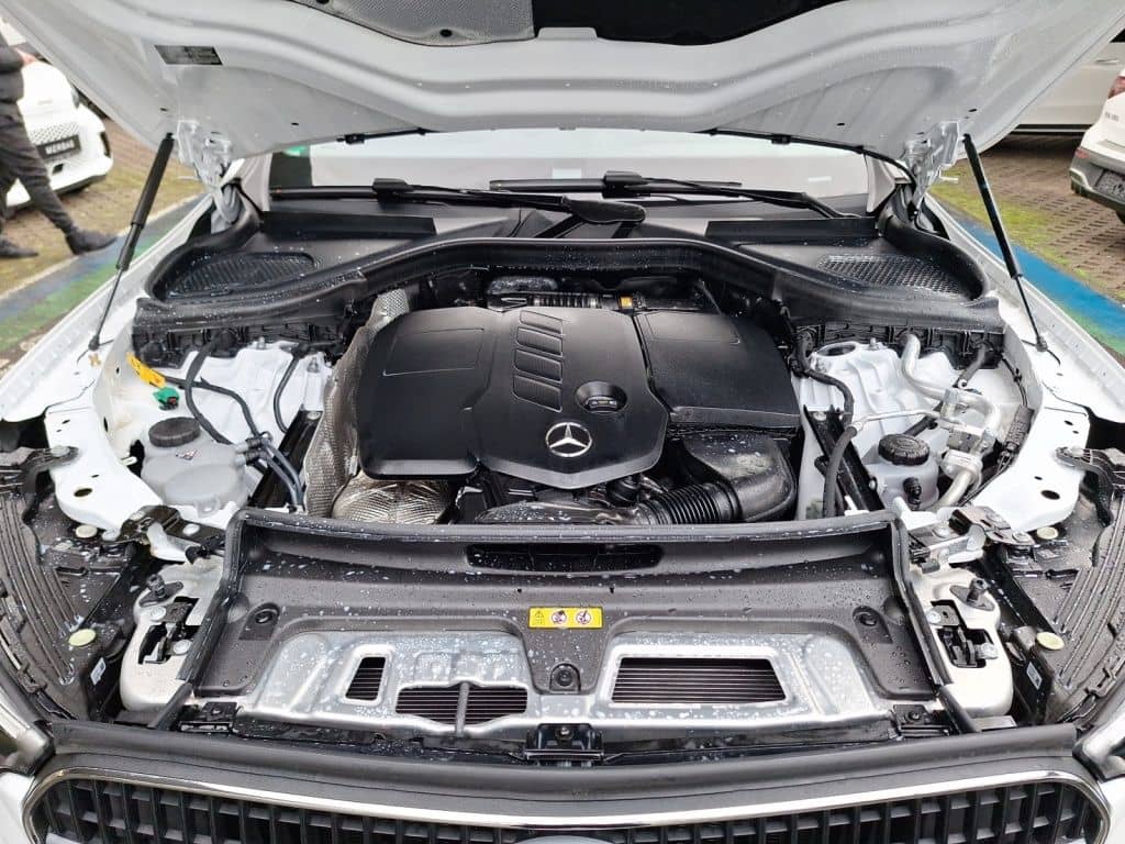 Mercedes-Benz GLC 300 de 4M Avantgarde AHK Distronic HUD 360° foto 19