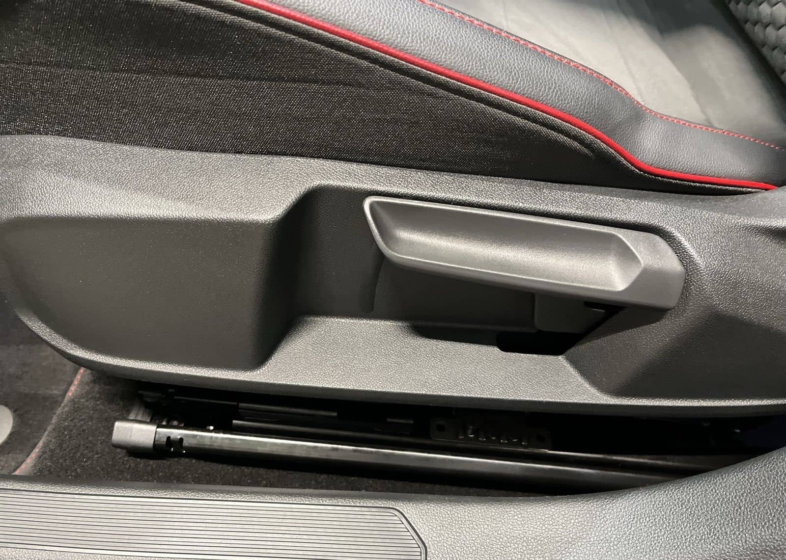 Volkswagen Golf VIII GTI Clubsport 2.0 TSI DSG foto 14