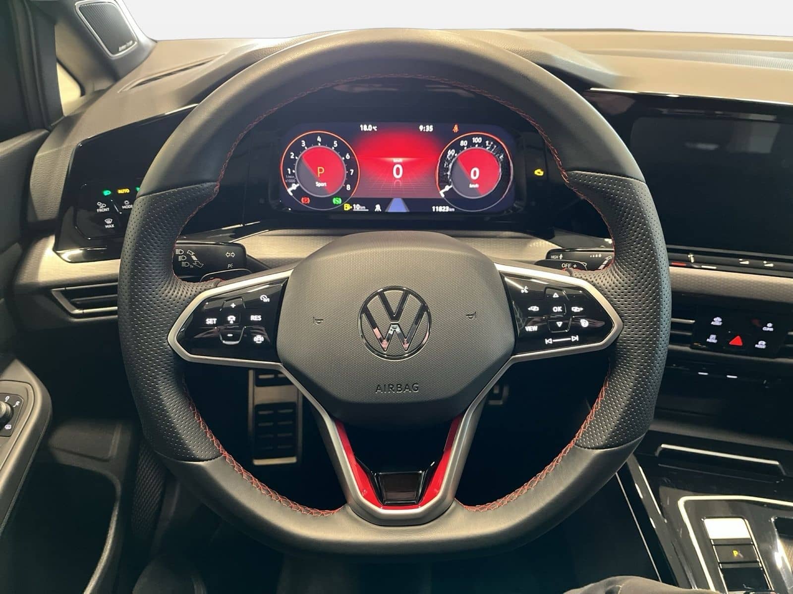 Volkswagen Golf VIII GTI Clubsport 2.0 TSI DSG foto 16