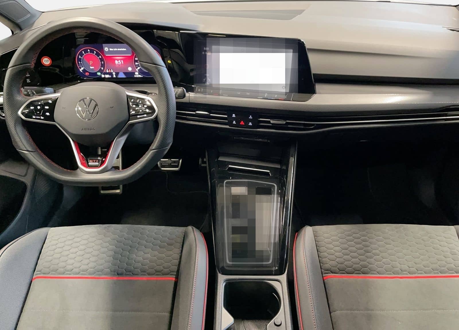 Volkswagen Golf VIII GTI Clubsport 2.0 TSI DSG ACC AUT Kam. foto 8