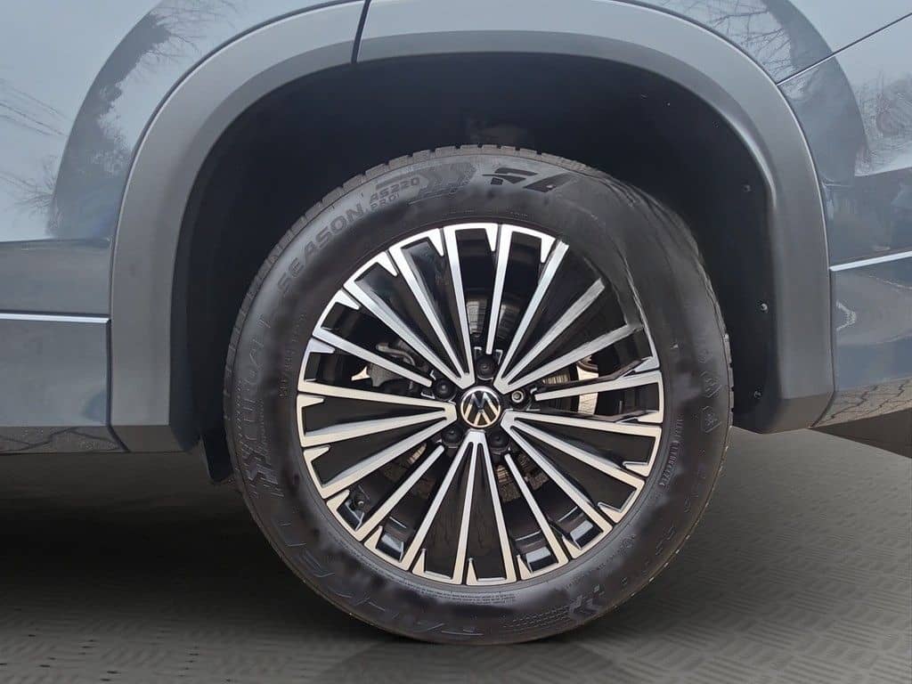 Volkswagen Tayron Life 1.5 eTSI DSG 7Sitze AHK AreaView foto 3