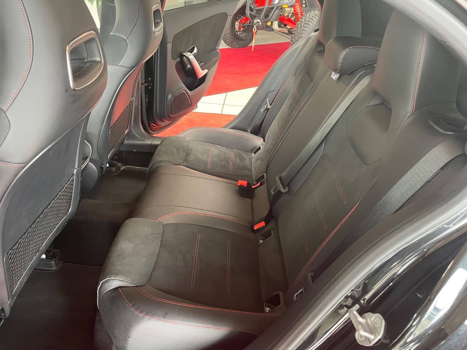 Mercedes-Benz A 250 AMG Night ACC 19 Zoll foto 15