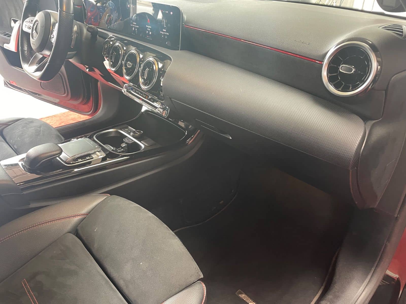 Mercedes-Benz A 250 AMG Night ACC 19 Zoll foto 19