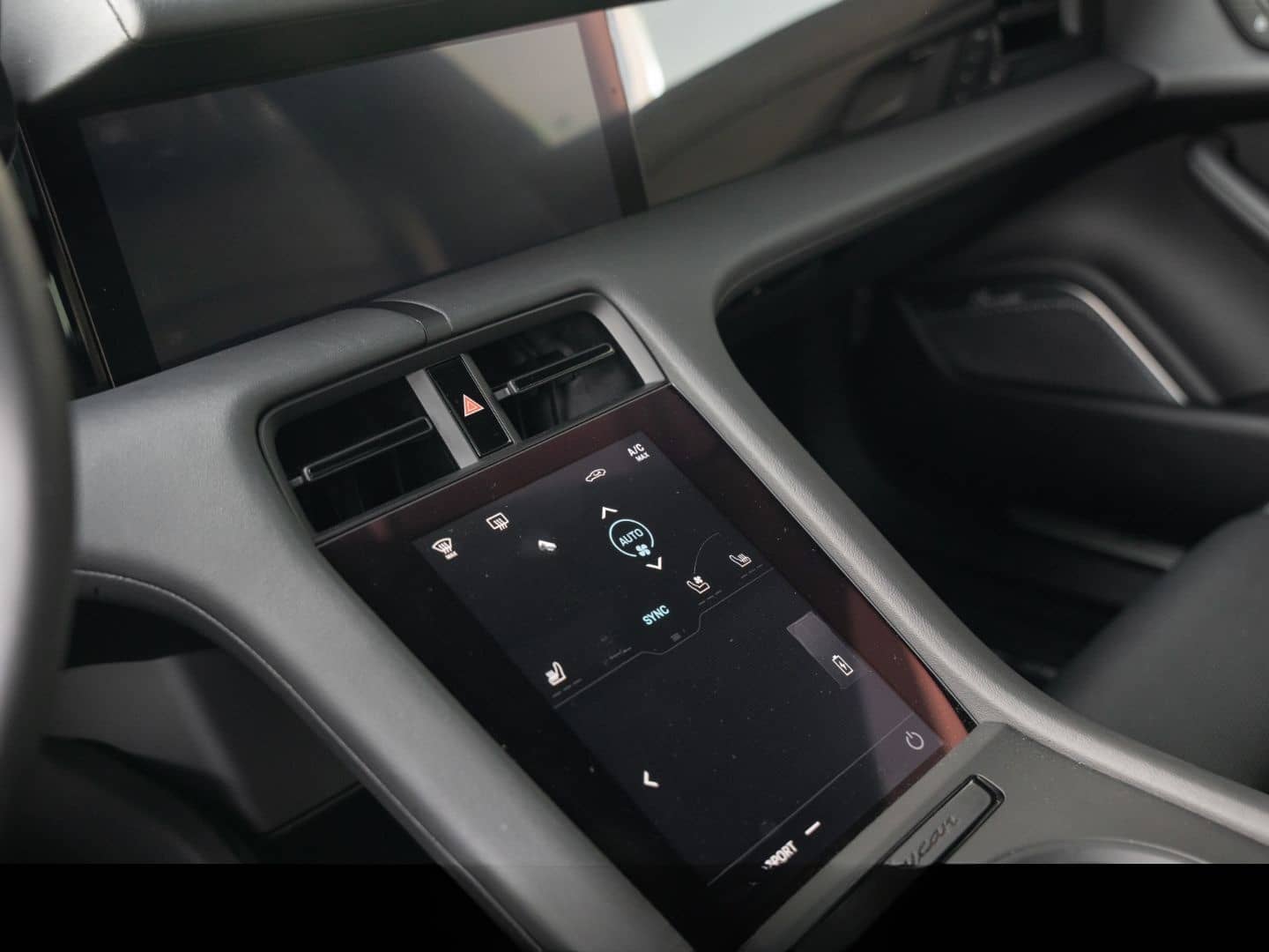 Porsche Taycan 4S Burmester HA-Lenkung InnoDrive Head-Up foto 22