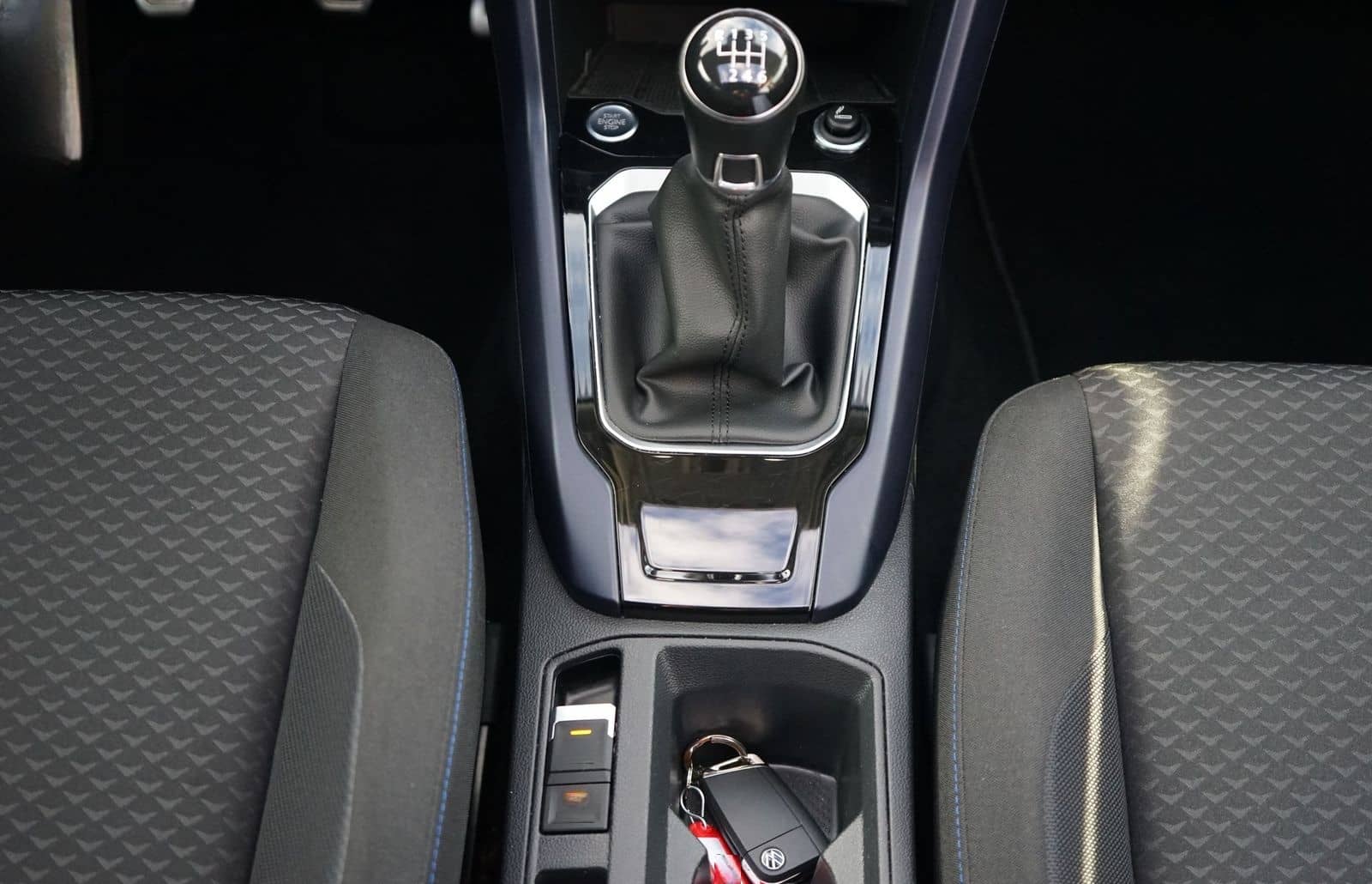 Volkswagen T-Roc 1.5 TSI Style Navi Sitzheizung Kamera ACC foto 13