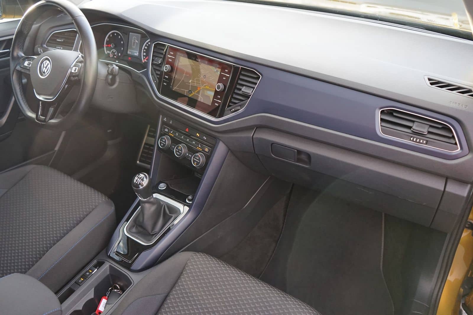 Volkswagen T-Roc 1.5 TSI Style Navi Sitzheizung Kamera ACC foto 5