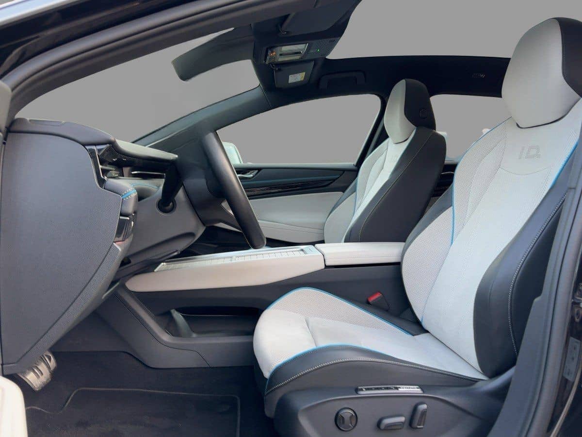 Volkswagen ID.7 Pro 82 kWh MATRIX+APP+HUD+PANO+ACC+LED+NAVI foto 8