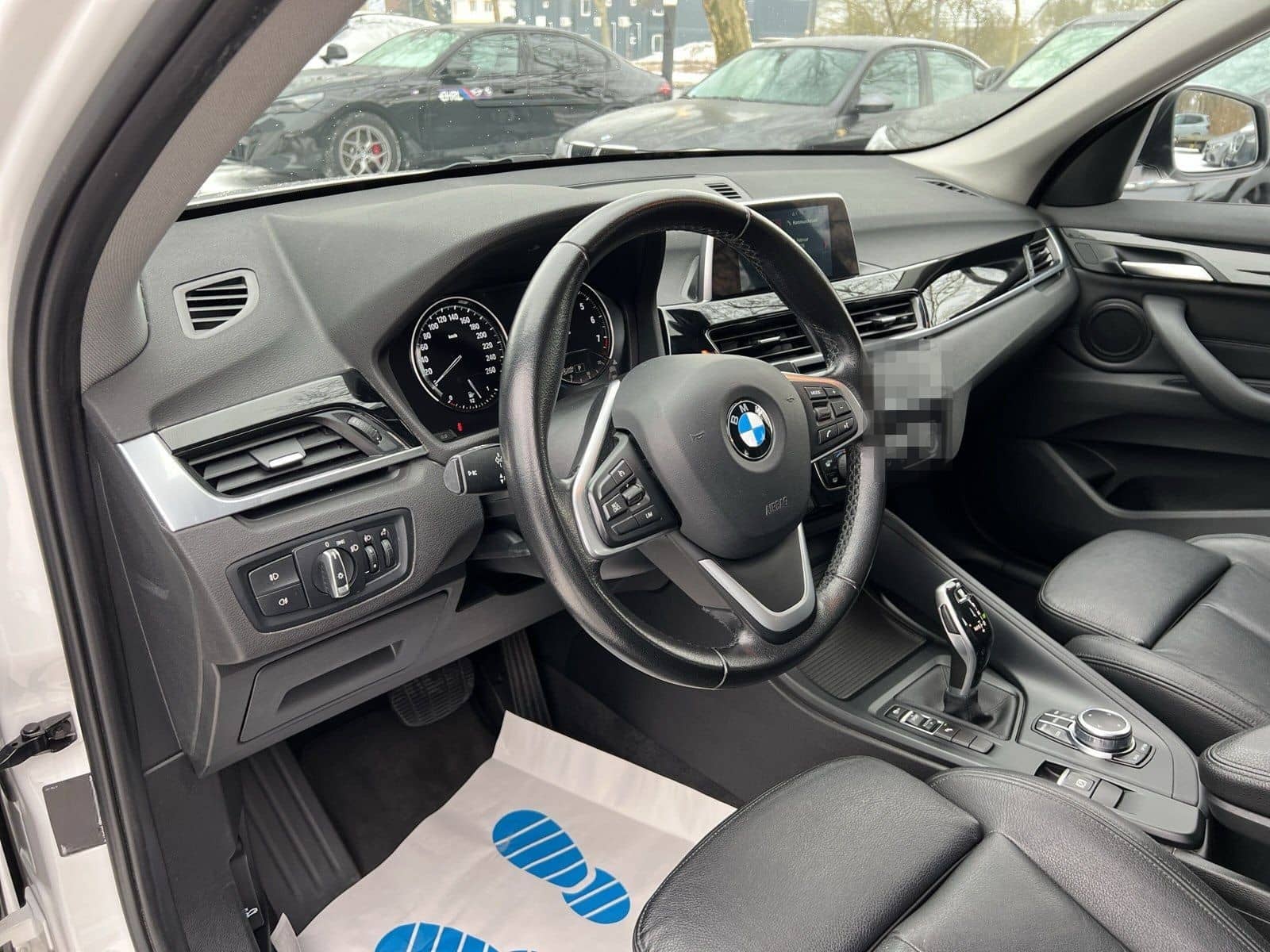 BMW X1 sDrive20i ADVANTAGE NAVI SHZG. LEDER PDC foto 8