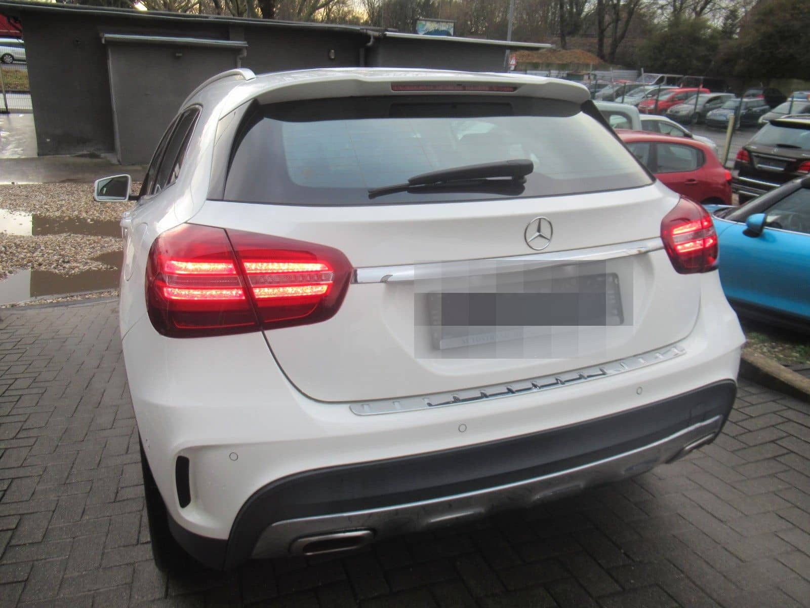 Mercedes-Benz GLA 200 AMG LINE-NAVI-PANO-LED-SHZ-2.HAND foto 19