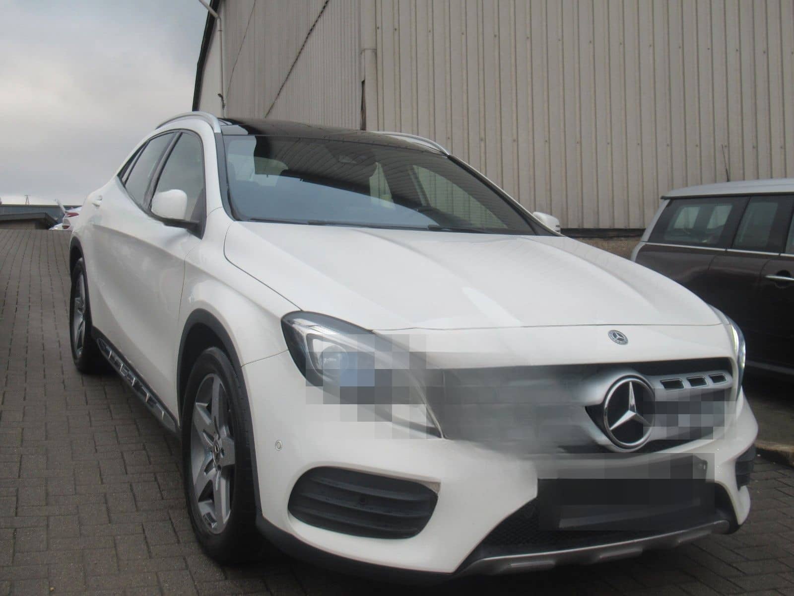 Mercedes-Benz GLA 200 AMG LINE-NAVI-PANO-LED-SHZ-2.HAND foto 5