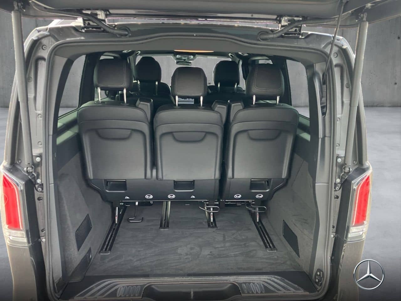 Mercedes-Benz V 300 d Lang AVANTGARDE+9G+AHK+StandHZ+DIS+Sound foto 16