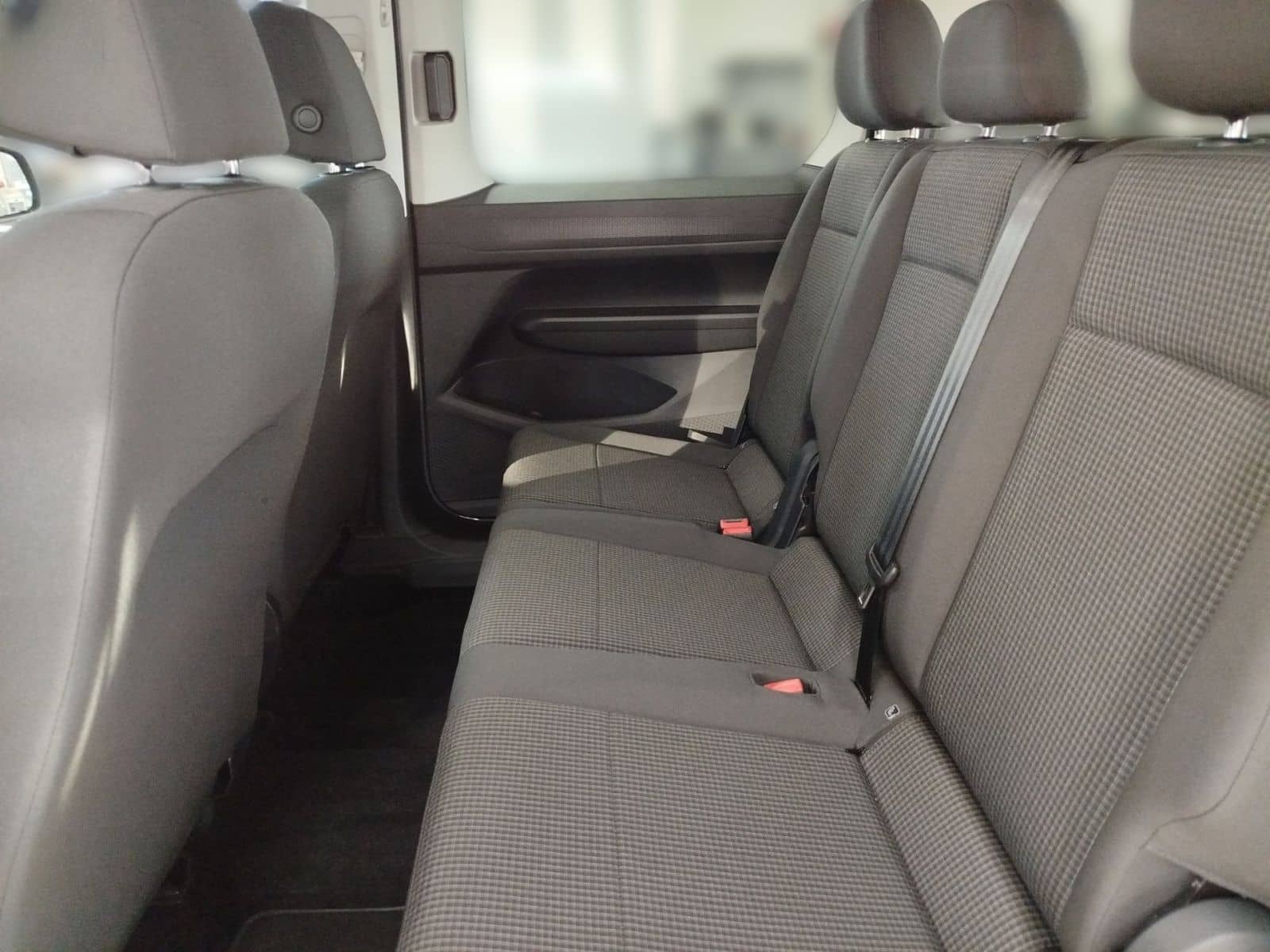 Volkswagen Caddy Maxi 1.5 TSI DSG eHybrid 7-Sitzer LaneAssi foto 11