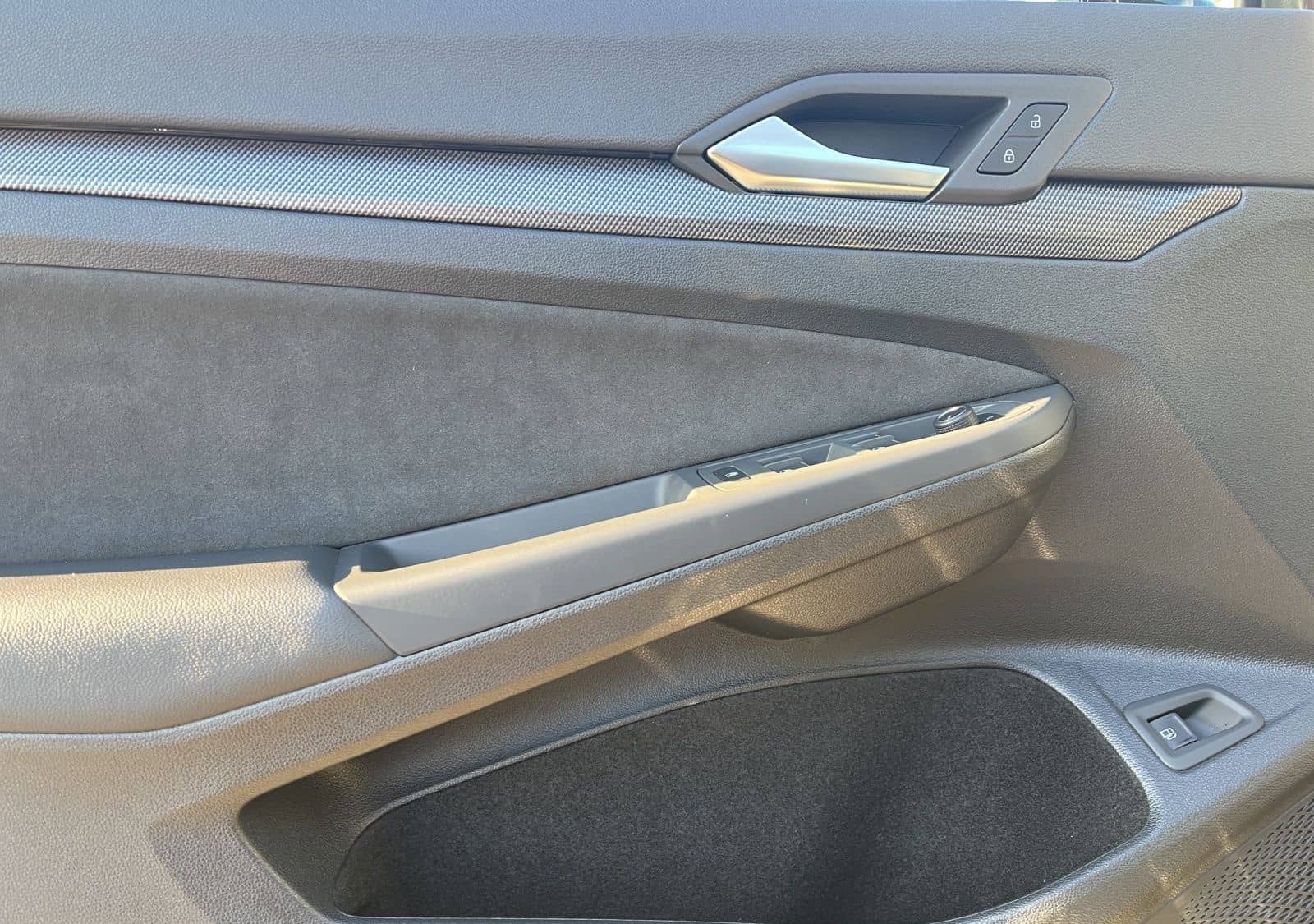 Volkswagen Golf GTE 1.5 TSI DSG eHybrid  HeadUp Navi LED Ka foto 7