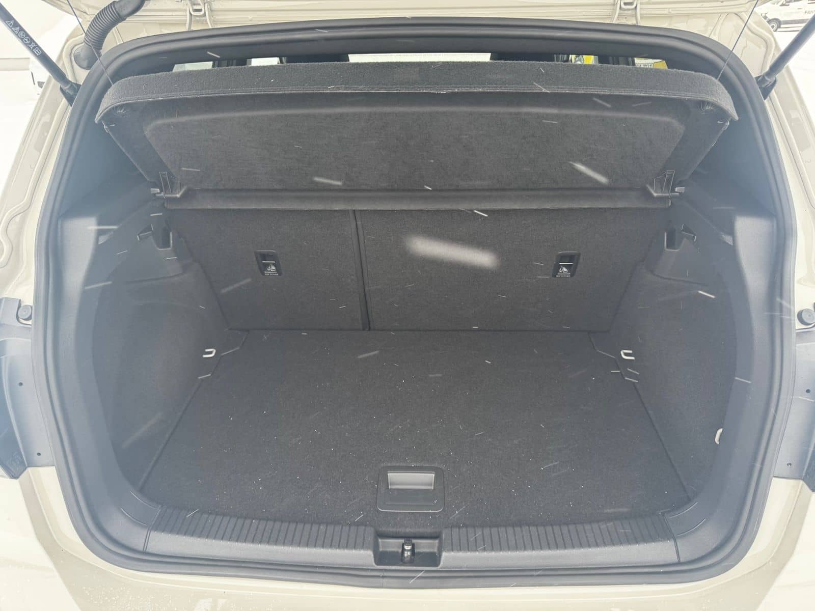 Volkswagen T-Cross Active 1,5 TSI DSG CAM|NAV|ACC|LED foto 6