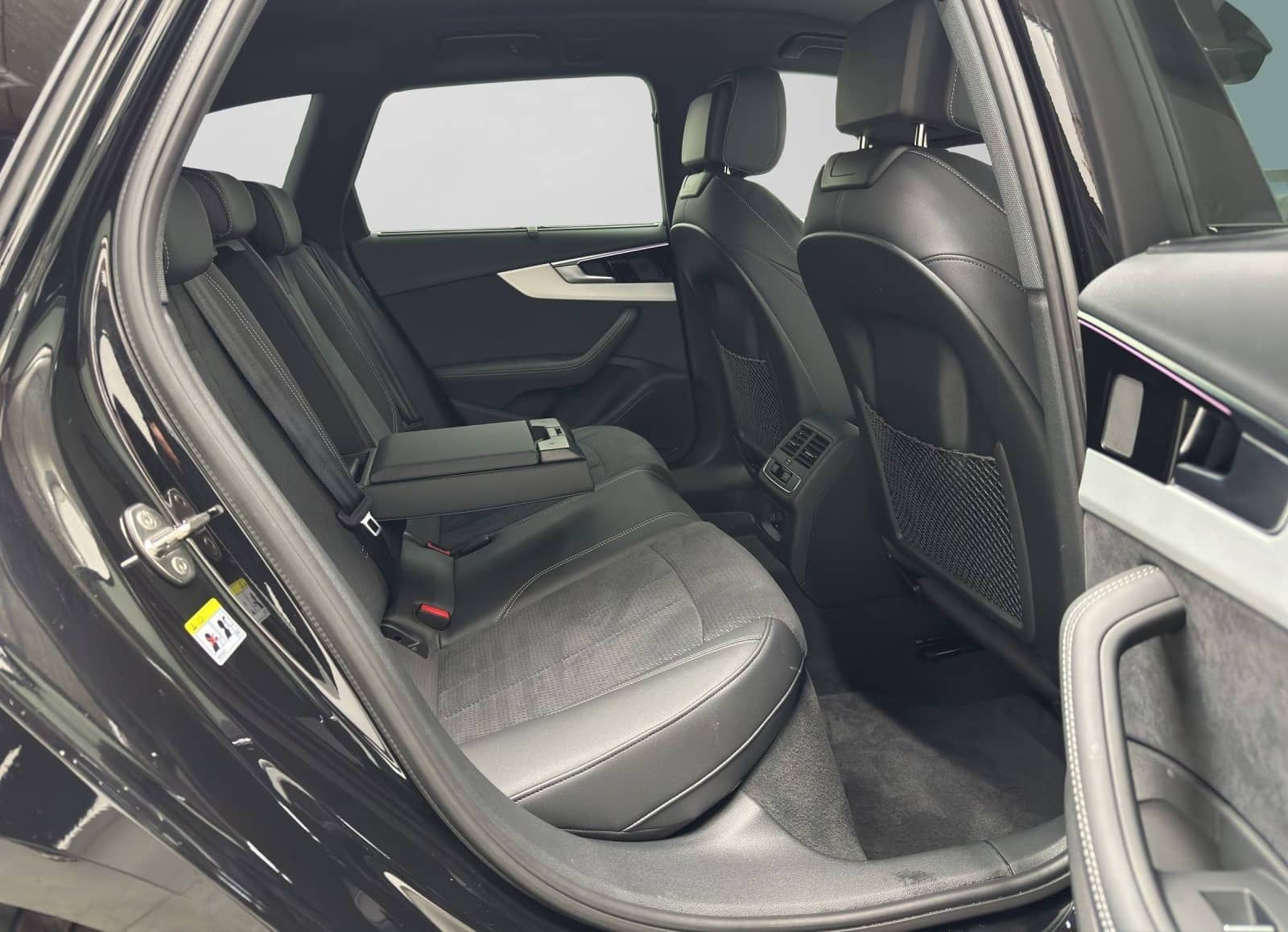 Audi A4 Avant 40 TFSI Q 2x S LINE MATRIX KAMERA AHK L foto 6