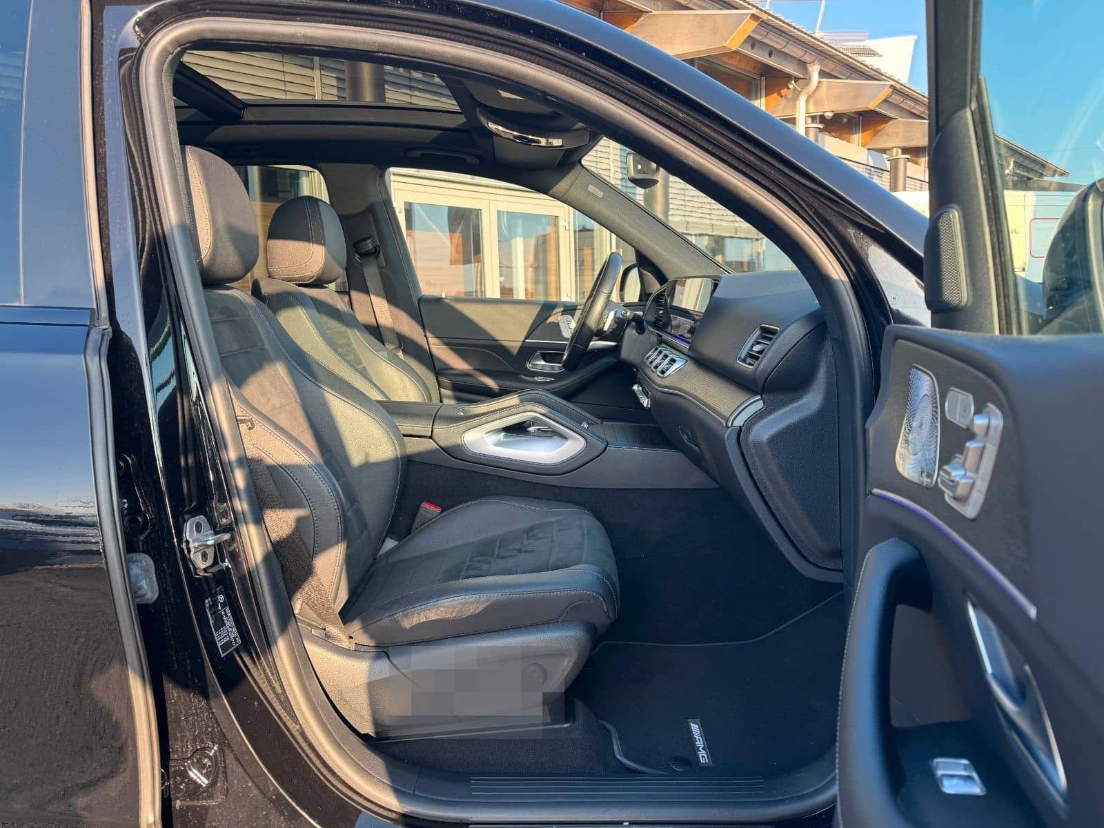 Mercedes-Benz GLE 300 d AMG BURM+AHK+AIRM+PANO+MEMORY+21" foto 7