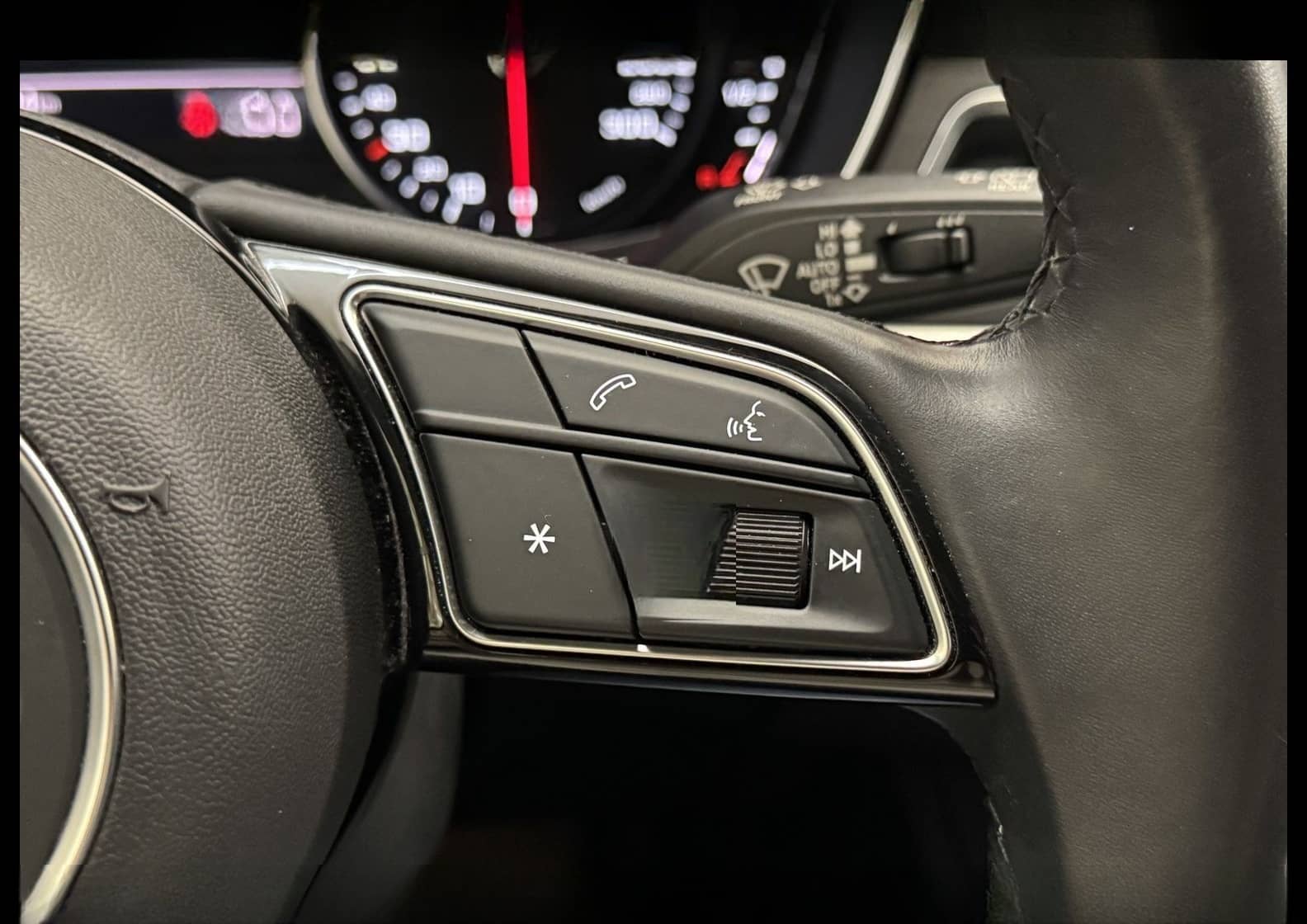 Audi A4 Avant Advanced 35TFSI Navi/Matrix/APS foto 25