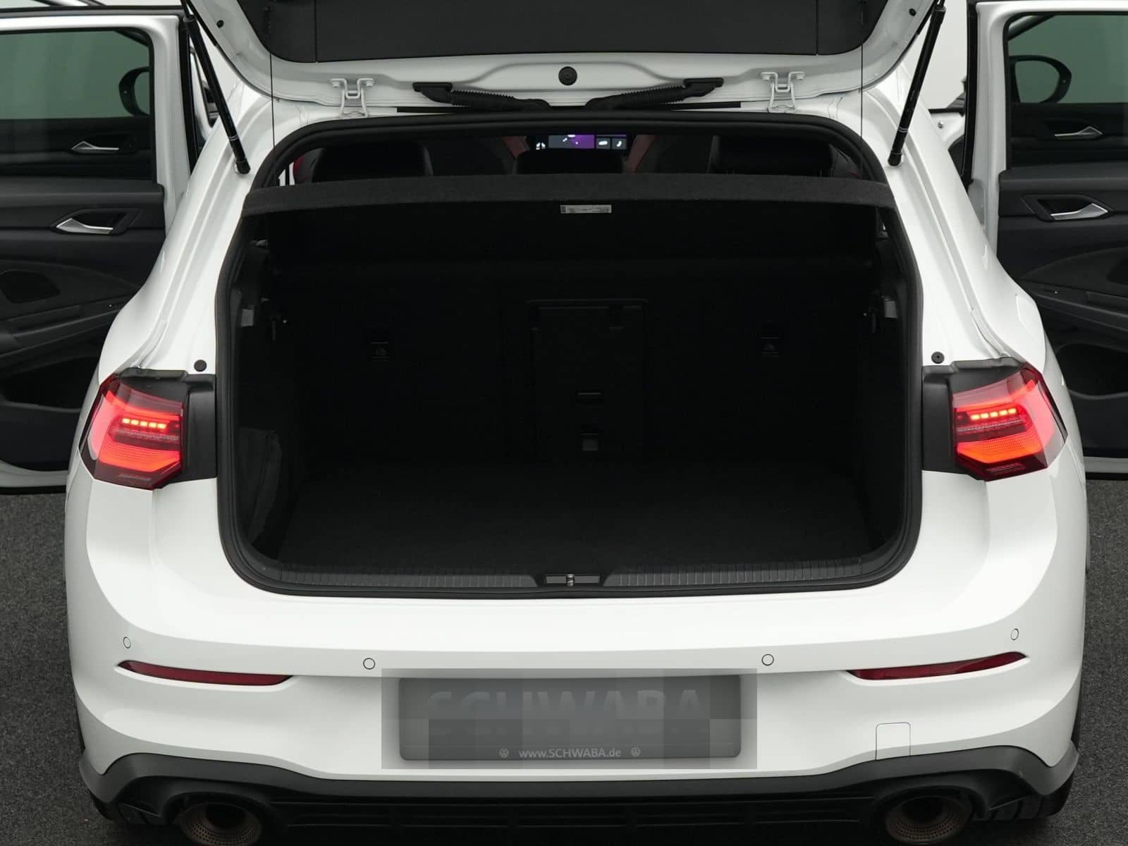 Volkswagen Golf VIII GTI Clubsport 2.0 TSI R-Abgas*PANO foto 13