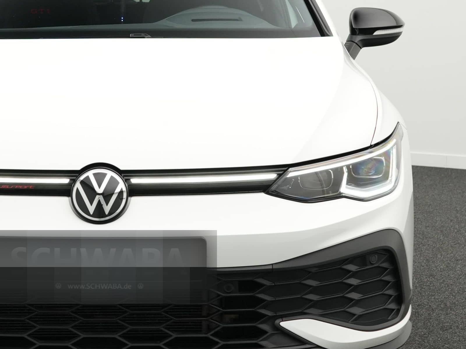 Volkswagen Golf VIII GTI Clubsport 2.0 TSI R-Abgas*PANO foto 25