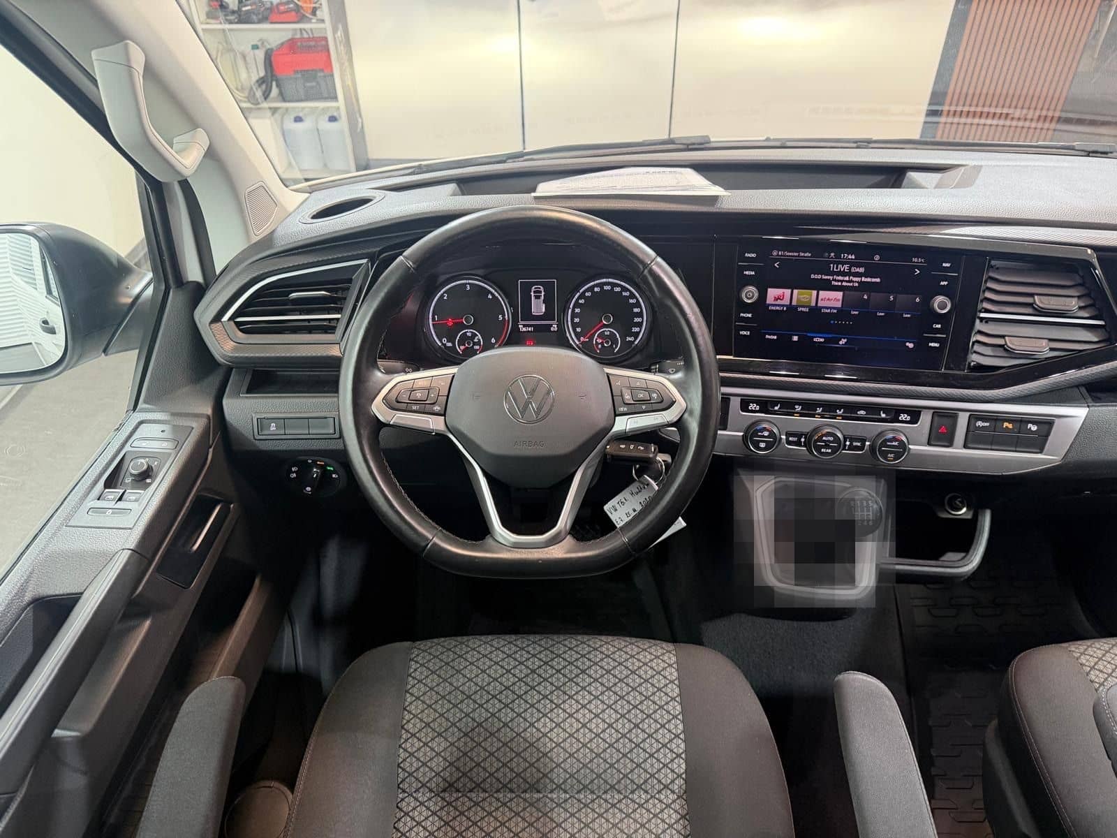 Volkswagen T6.1Multivan/ 4MOTION/KAK/PDC/DAB/Navi/Kamera/ foto 9