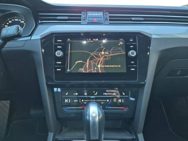 Volkswagen Passat Variant 2.0 TDI DSG Business +AHK +Kamera foto 14