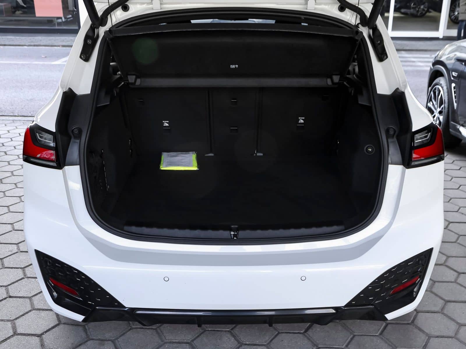 BMW 220d Active Tourer foto 17