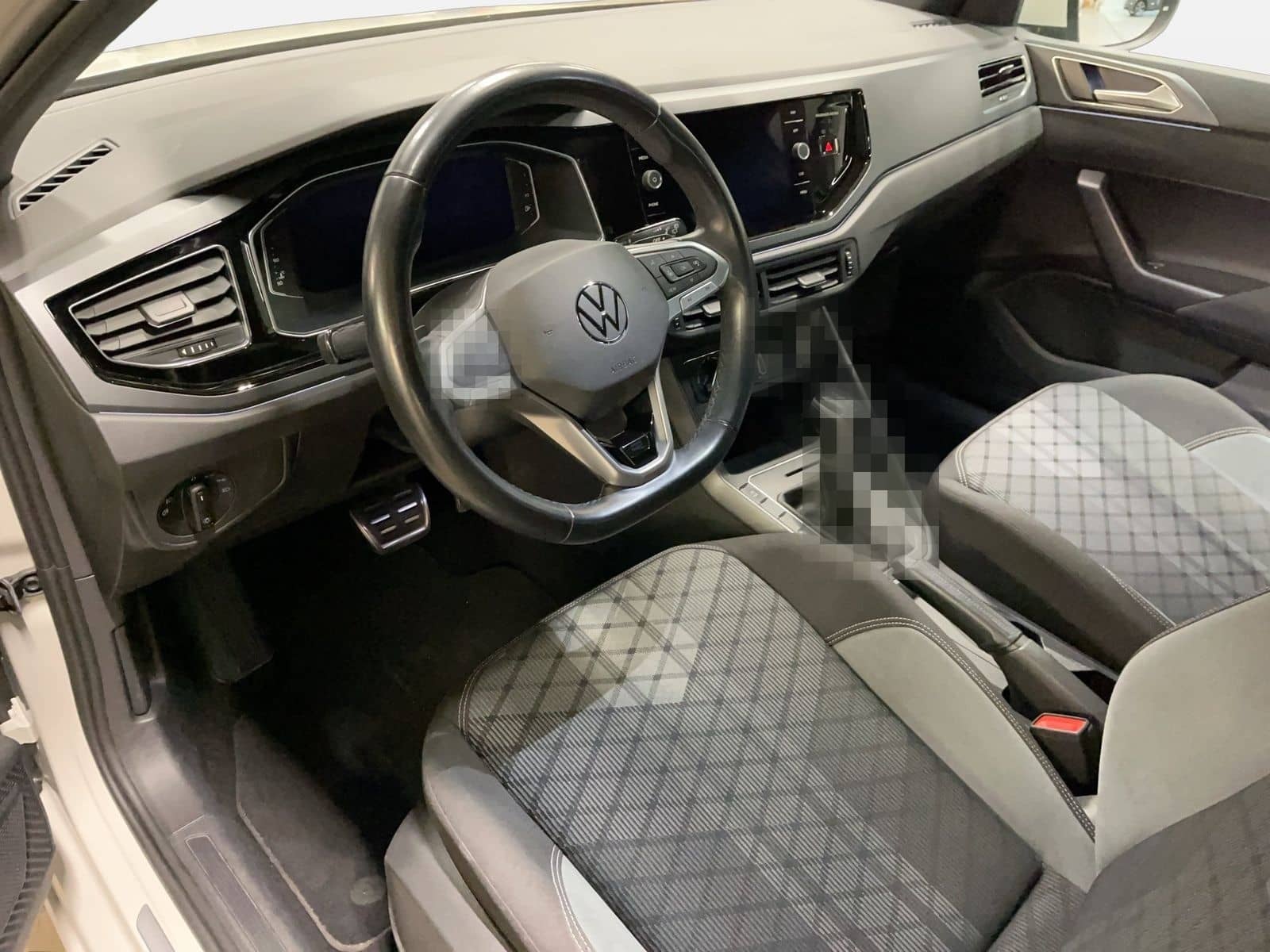 Volkswagen Taigo R-Line 1.0 TSI DSG AUT Fernlichtass. LED foto 6