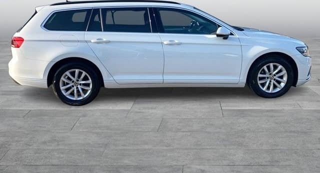 Volkswagen Passat Variant 2.0 TDI DSG Business Navi+RFK foto 5