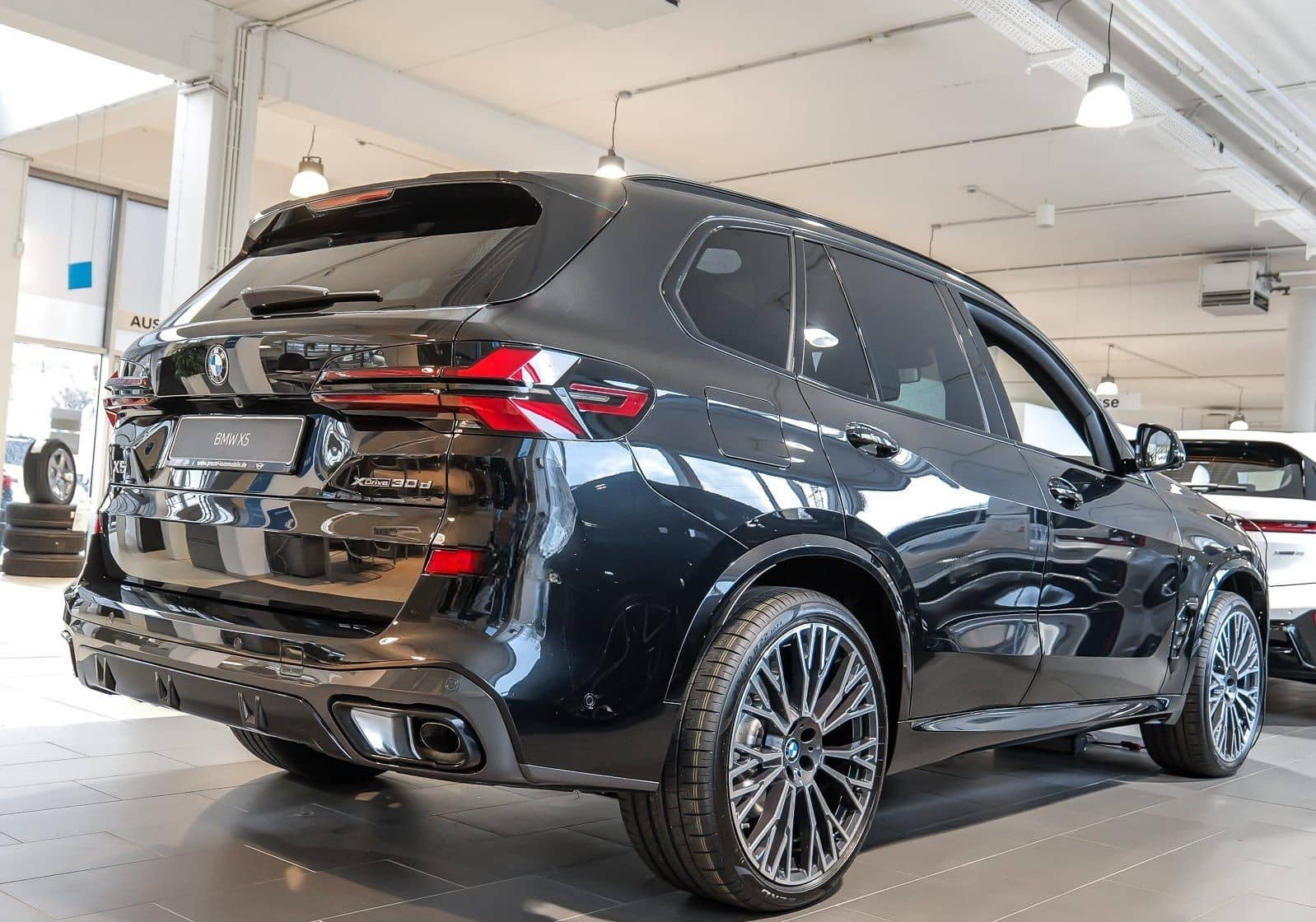 BMW X5 xDrive30d M Sport Pro AHK HUD DAProf PANO H/K foto 2