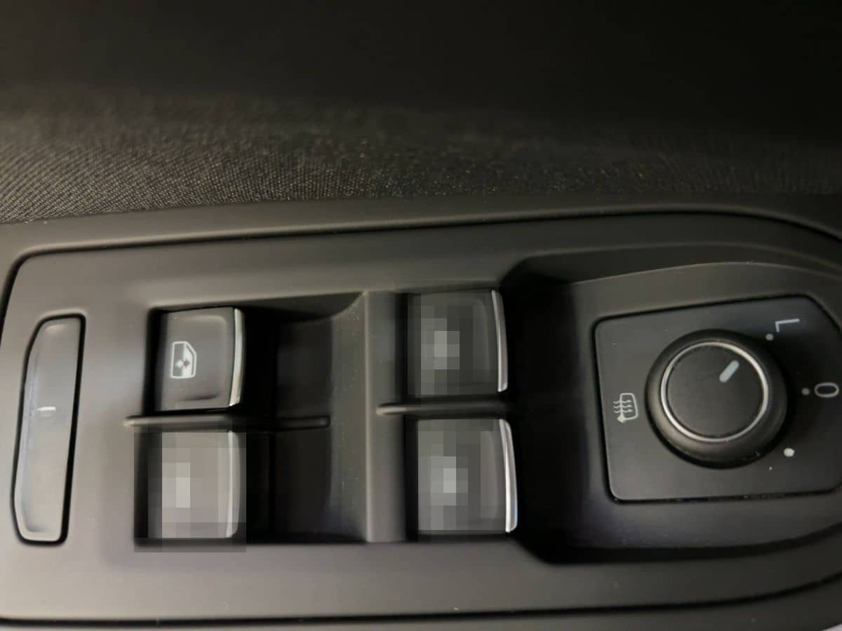 Volkswagen Golf VIII 2.0 TDI DSG Life ACC Kamera LED Navi foto 14