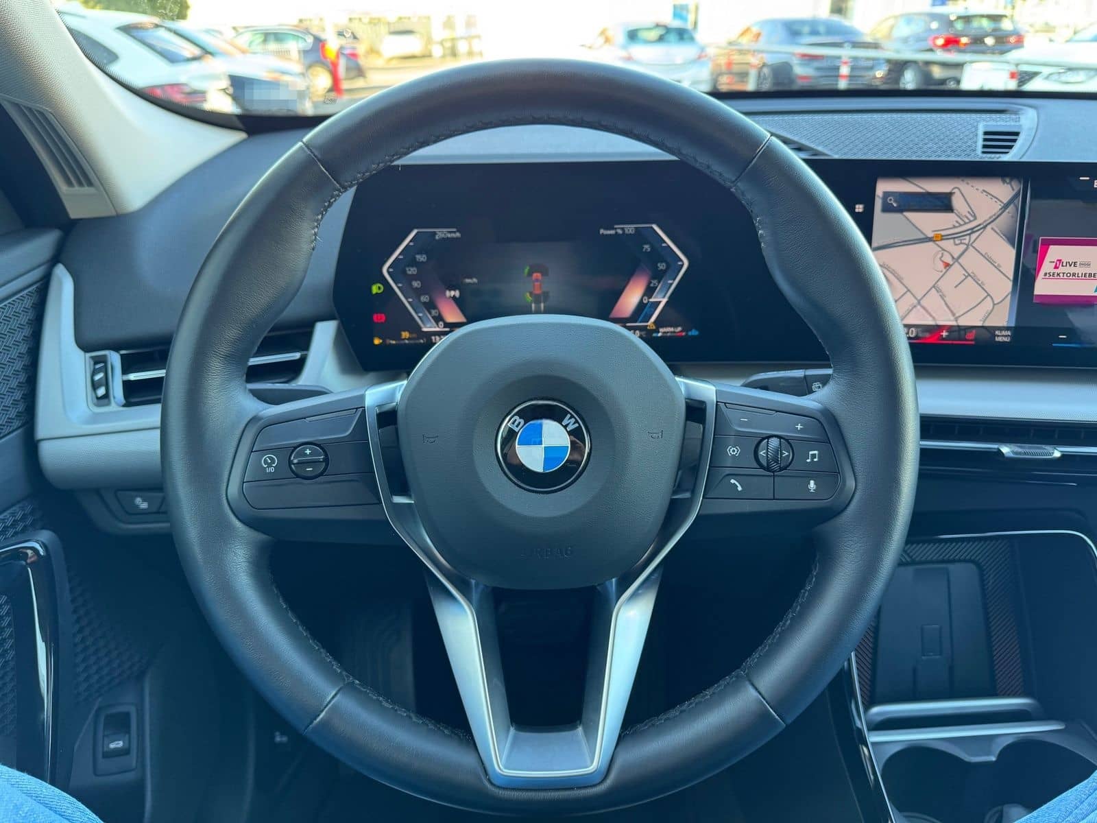 BMW X1 xDrive23i KeyLess Adapt-LED DAB ParkAssSyst foto 10