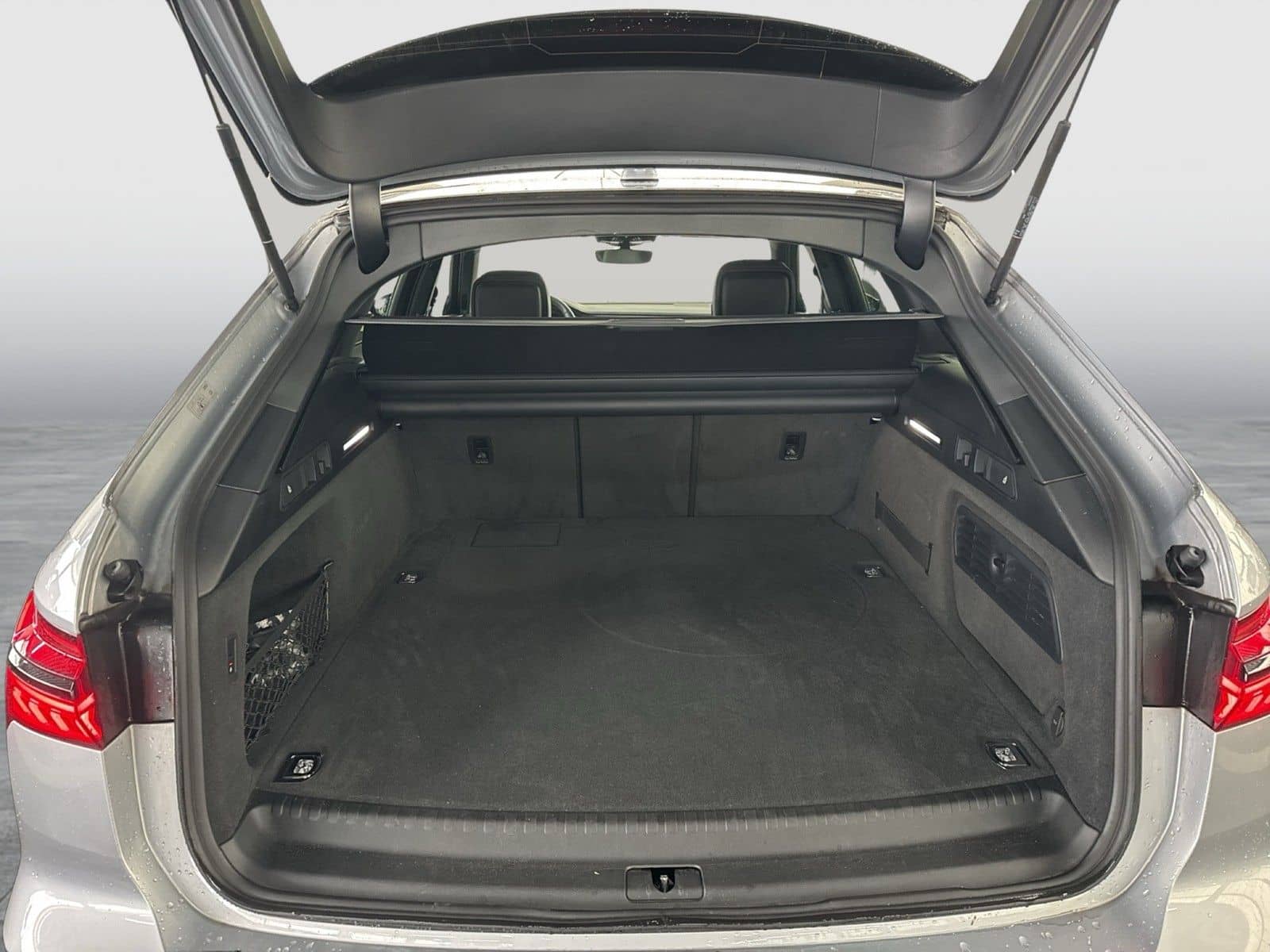 Audi A6 Avant 55 Q. HYBRID S LINE PANO AHK B&O foto 17