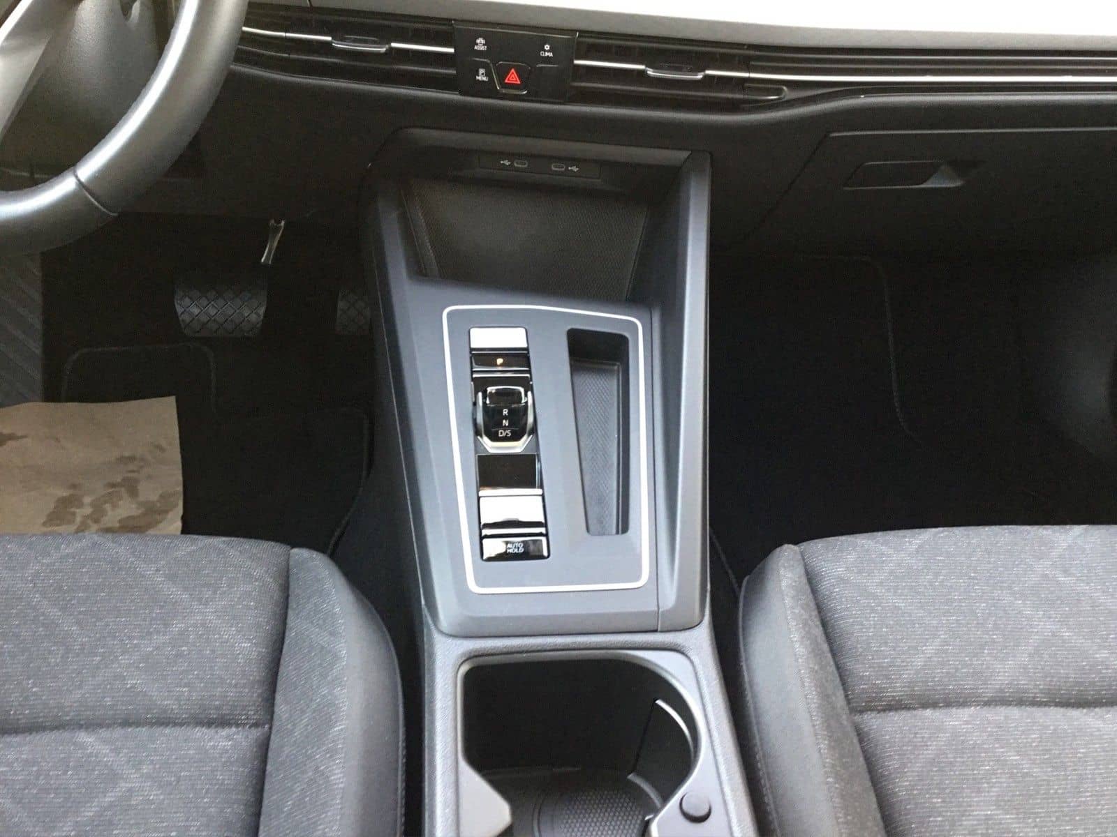 Volkswagen Golf Variant 2.0 TDI DSG Life Navi+ACC+LED+DAB foto 13