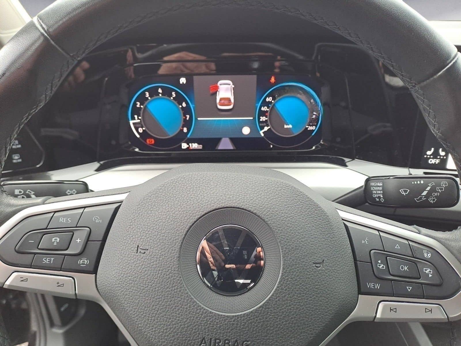 Volkswagen Golf Life 1,5 TSI 6-Gang *LED*CARPLAY*DAB* foto 8
