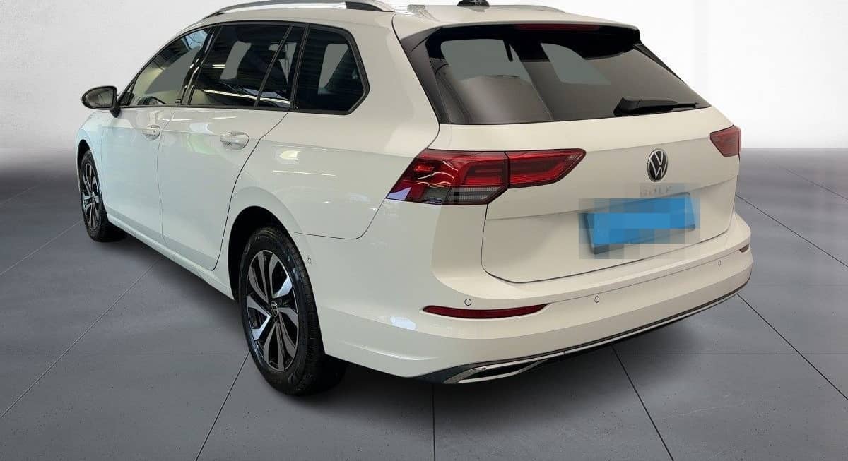 Volkswagen Golf VIII Variant 2.0 TDI DSG Active foto 3